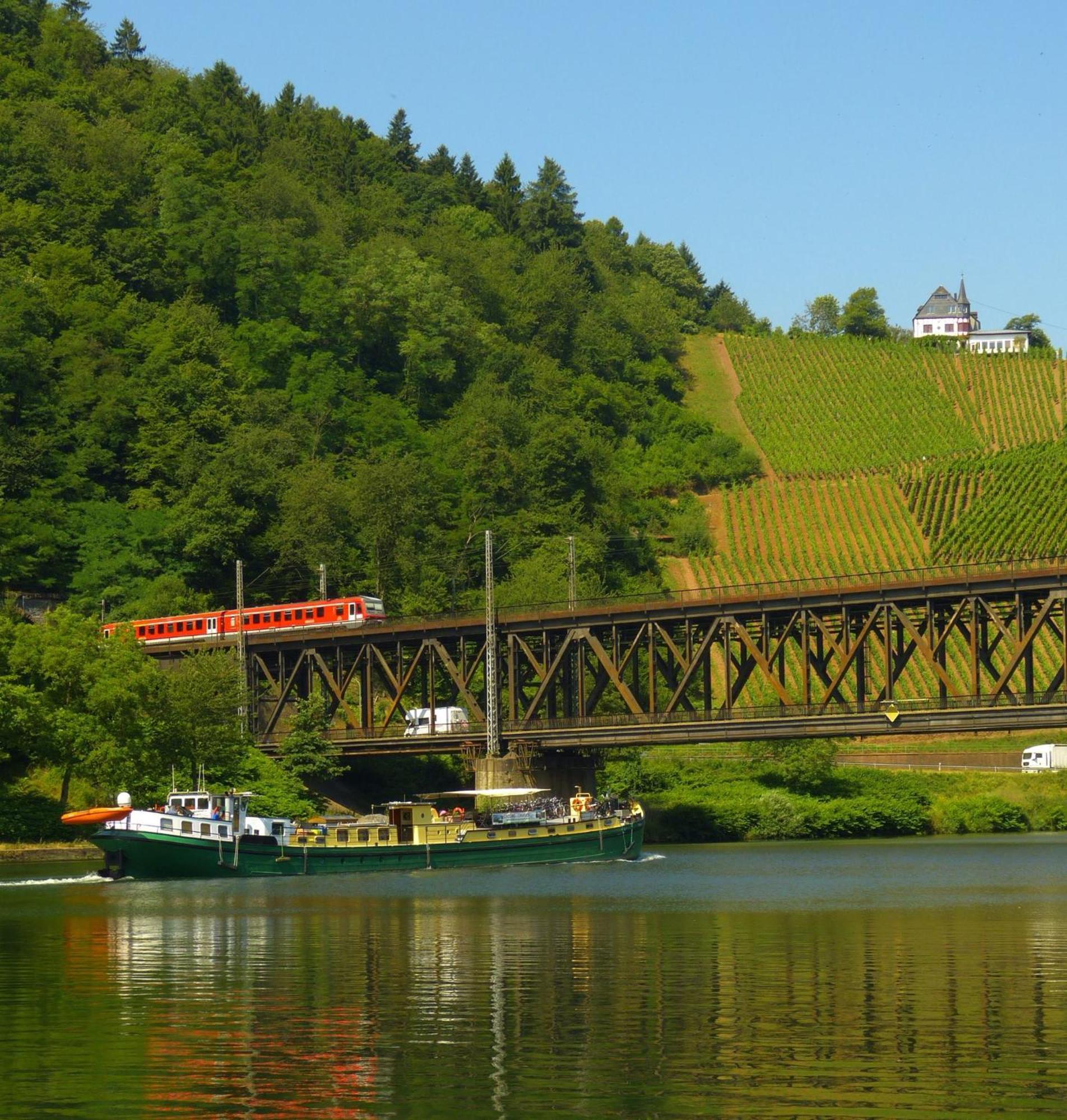 Apartament Moselperle- Urlaub Im Historischen Fachwerkhaeuschen Bullay Zewnętrze zdjęcie