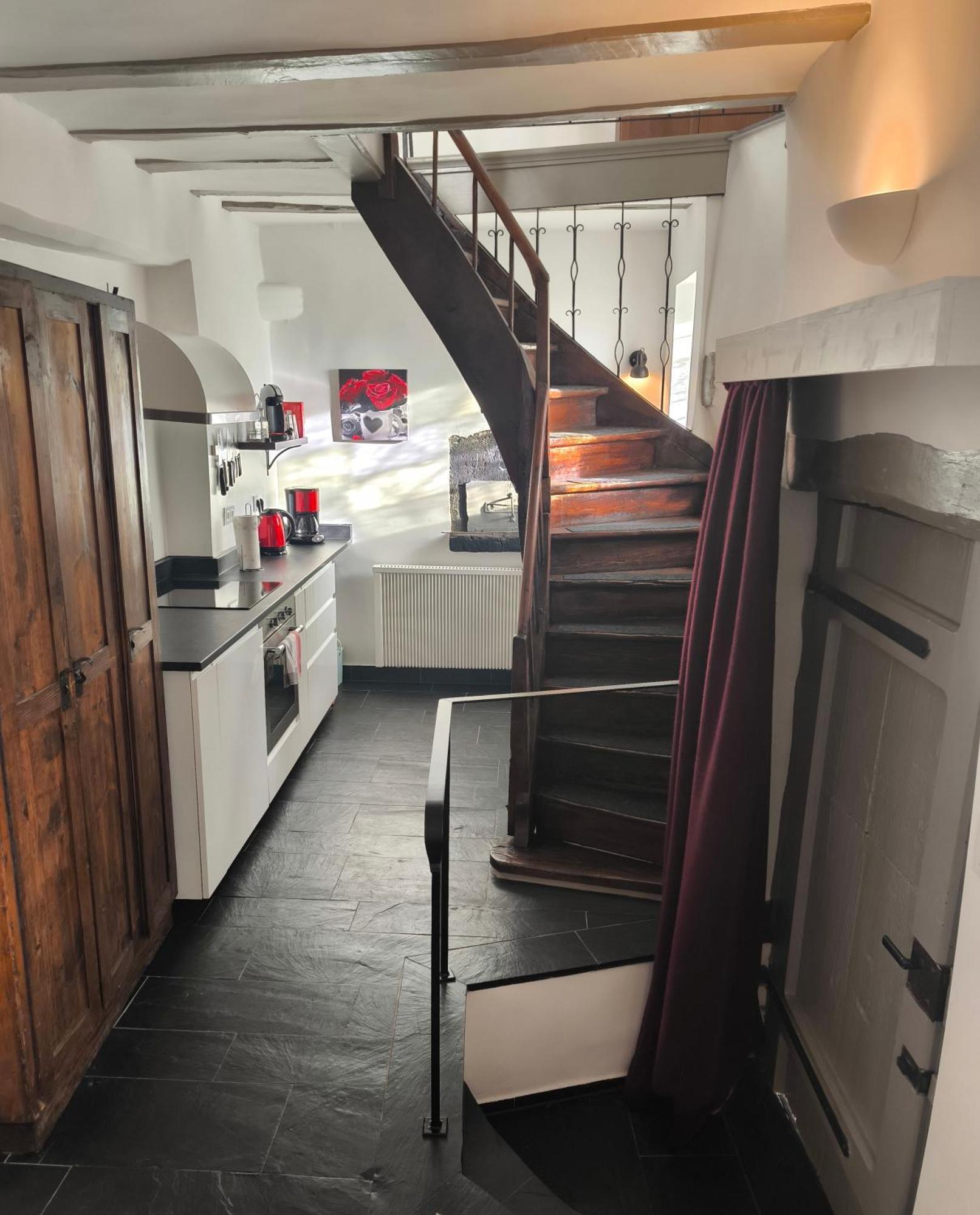 Apartament Moselperle- Urlaub Im Historischen Fachwerkhaeuschen Bullay Zewnętrze zdjęcie